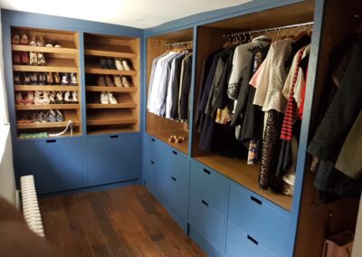 bespoke fitted wardrobes